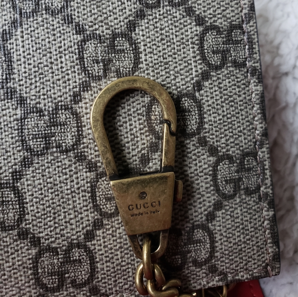 Gucci GG Supreme Mini Cherry Chain Bag - Picture 10 of 11